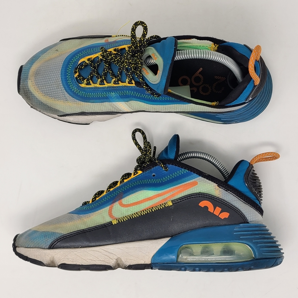 Nike Air Max 2090 Green Abyss Running Athletic Shoes Blue CZ7867 300 size 8.5